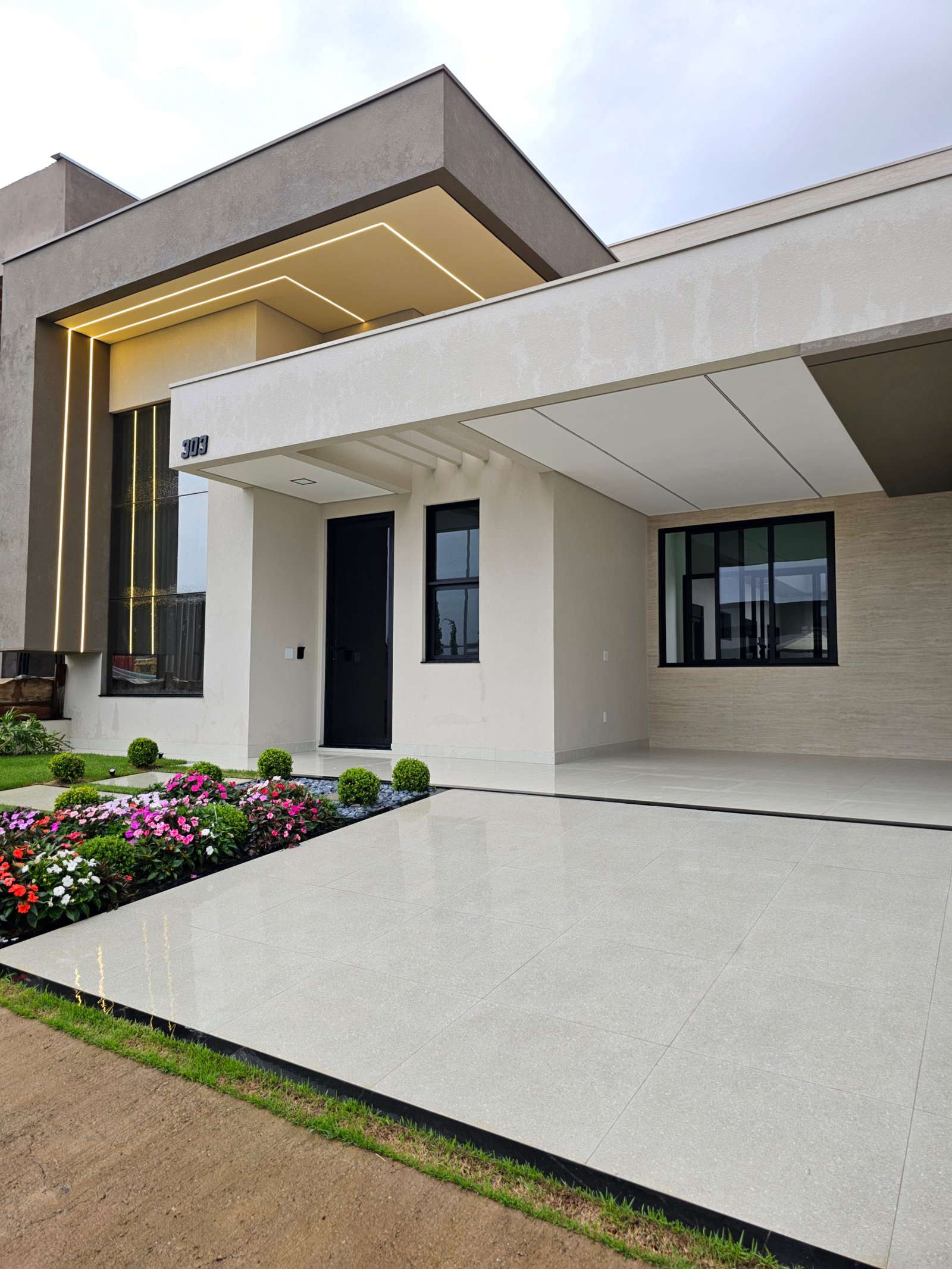 Casa Moderna De Alto Padrão À Venda | Condomínio Maria Cândida