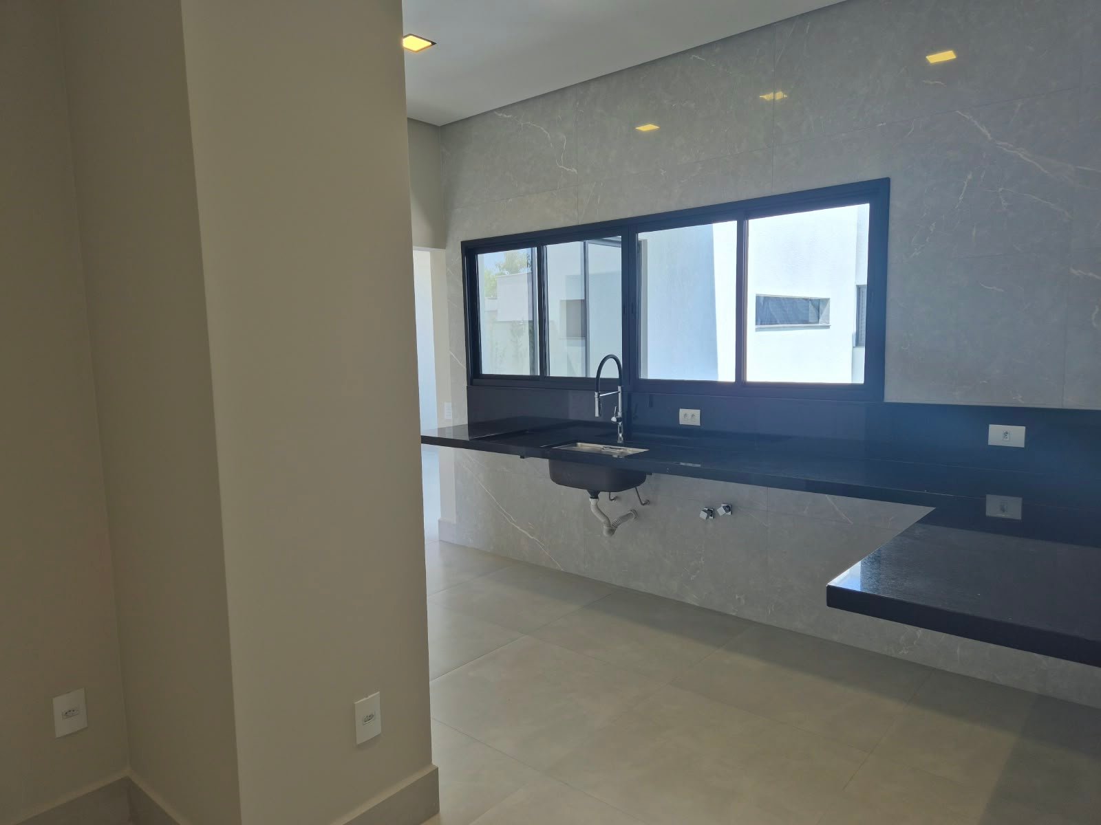Casa Térrea À Venda | Residencial Milano
