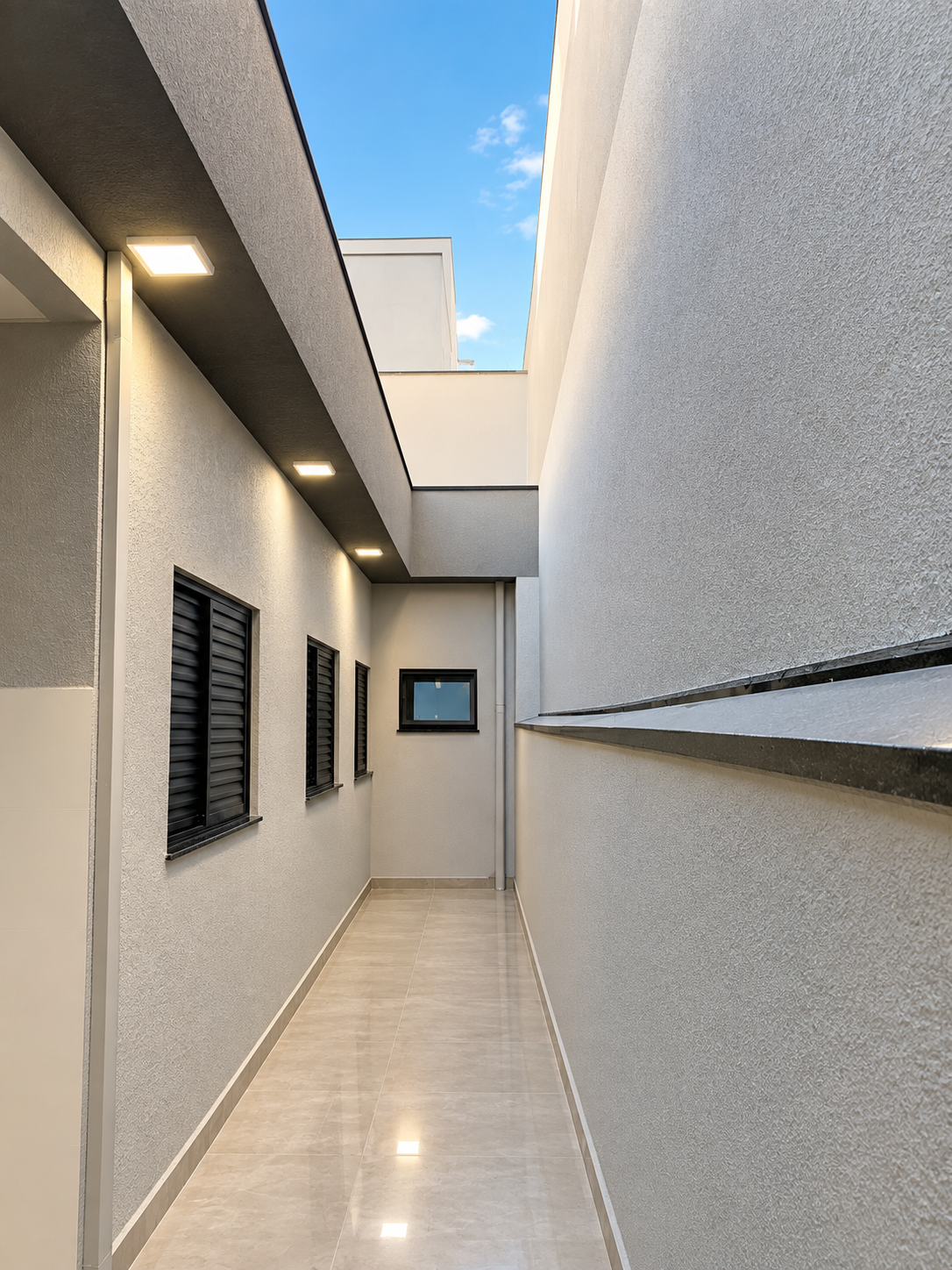Casa com 3 dormitórios no Corola